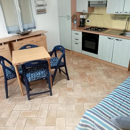 Nina House Apartment Imperia Bagian luar foto